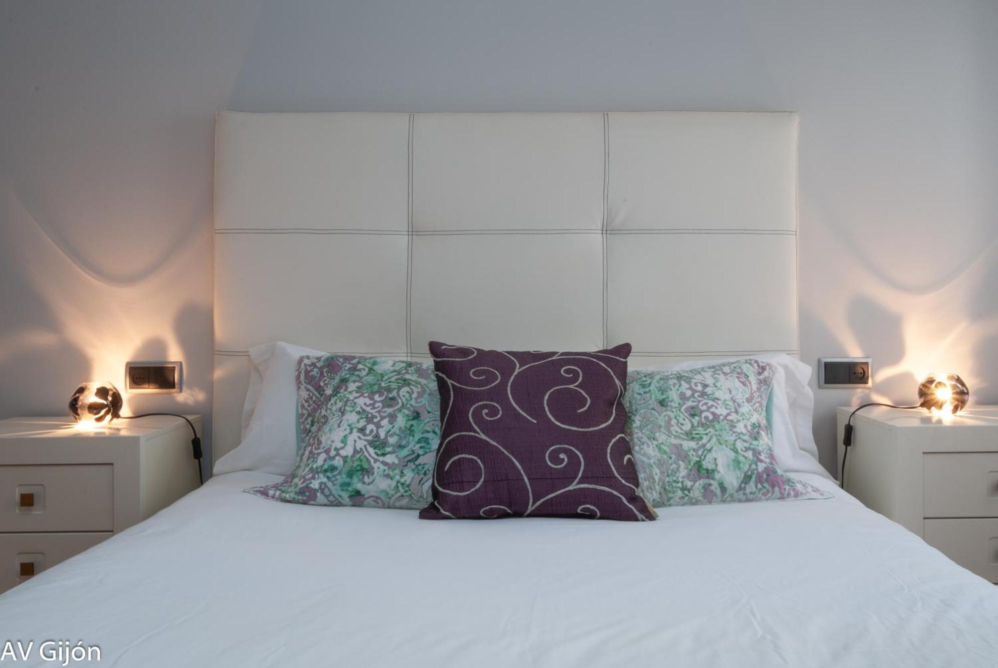 Av Premio Real 16 Apartment Хихон Екстериор снимка