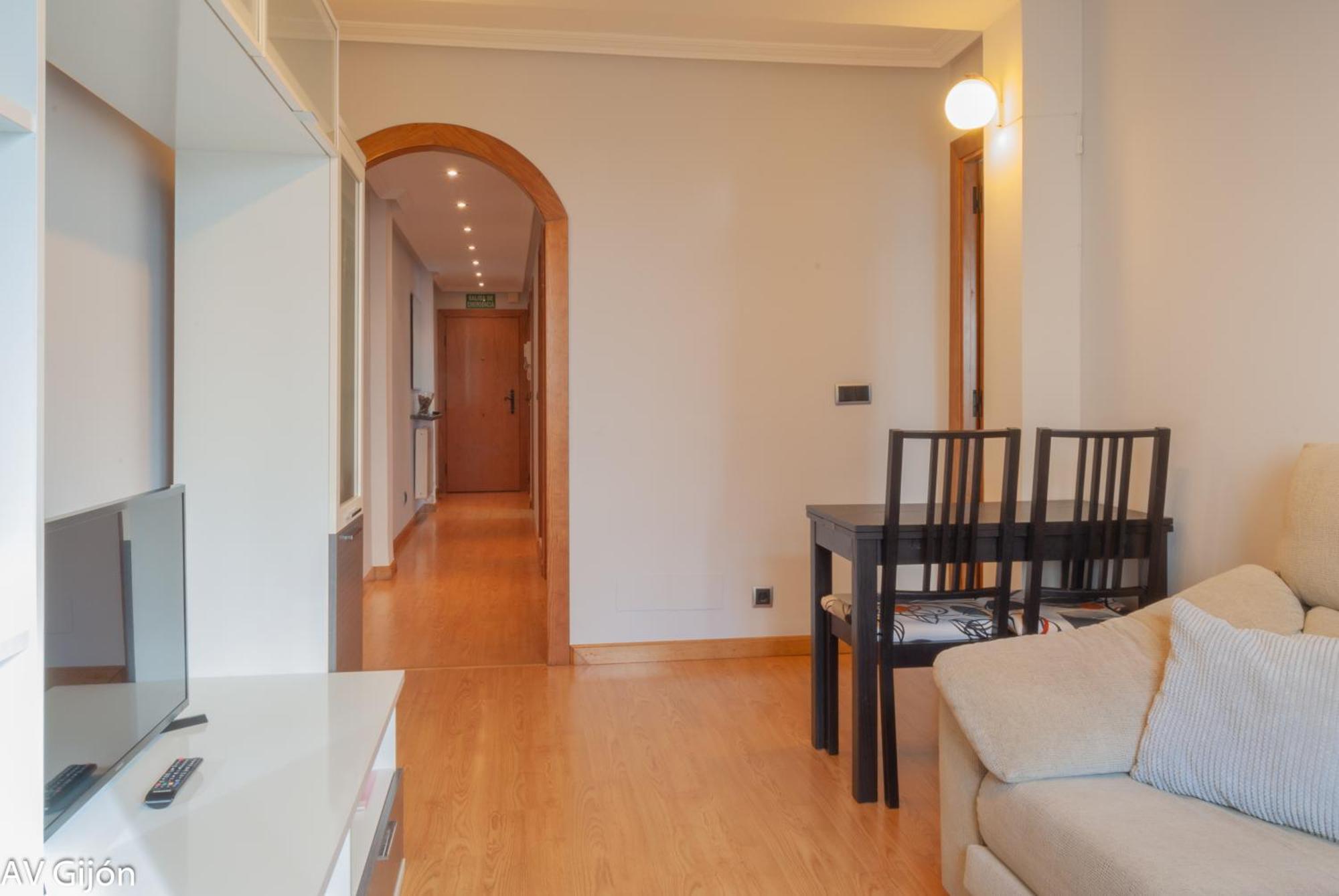 Av Premio Real 16 Apartment Хихон Екстериор снимка
